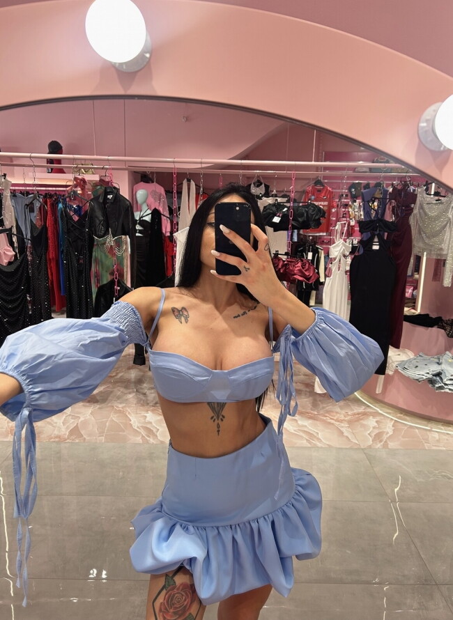 Crop top με Balloon Μανίκια