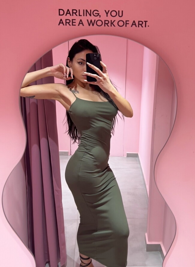 Midi Καθημερινό Ριμπ Φόρεμα Slim Fit